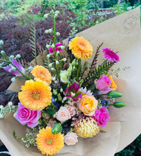Load image into Gallery viewer, Fresh Flowers
