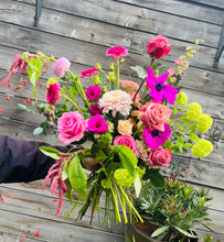 Load image into Gallery viewer, Fresh Flowers
